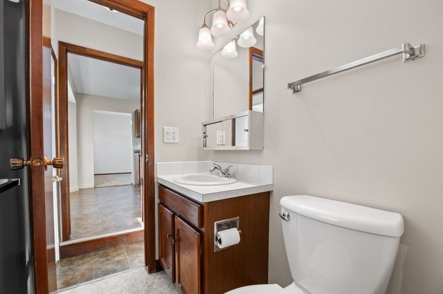 521 NE 6th Street, Ankeny, IA 50021