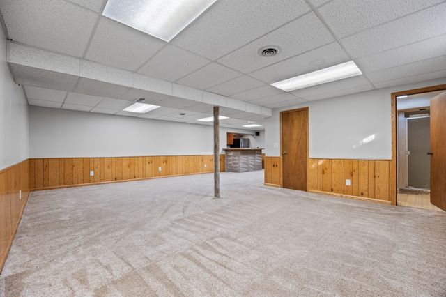 521 NE 6th Street, Ankeny, IA 50021