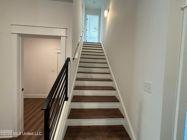 4203 S Bolivar Trail, Olive Branch, MS 38654