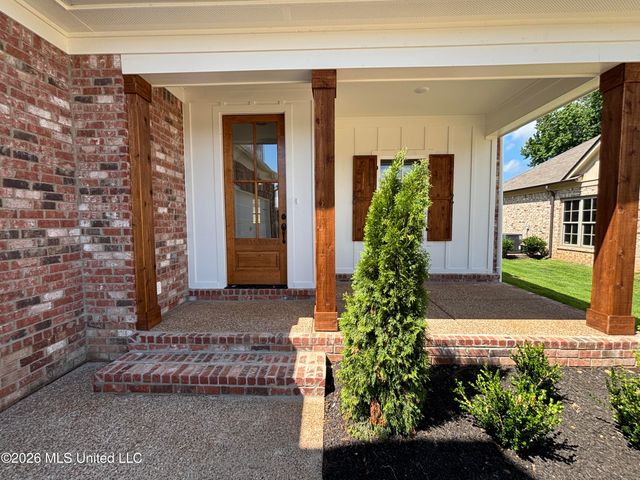 4203 S Bolivar Trail, Olive Branch, MS 38654
