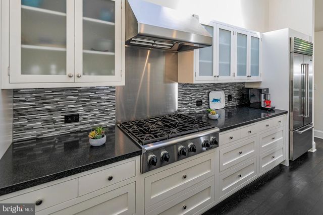 307 EDGERSTOUNE RD, Princeton, NJ 08540