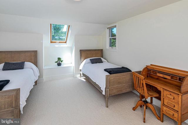 307 EDGERSTOUNE RD, Princeton, NJ 08540