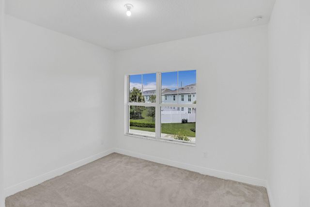 585 SANDERLING Circle, Deerfield Beach, FL 33442