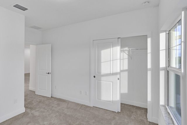 585 SANDERLING Circle, Deerfield Beach, FL 33442