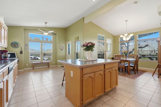 31967 Sierra Drive, Lemon Cove, CA 93244