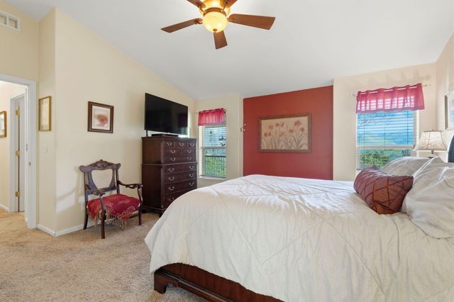 31967 Sierra Drive, Lemon Cove, CA 93244