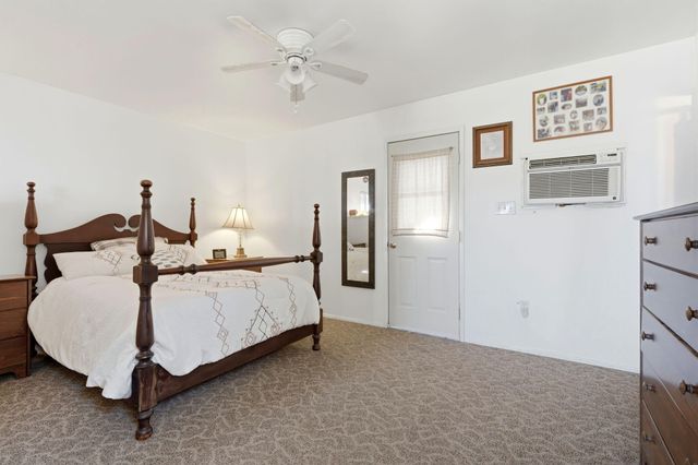 31967 Sierra Drive, Lemon Cove, CA 93244