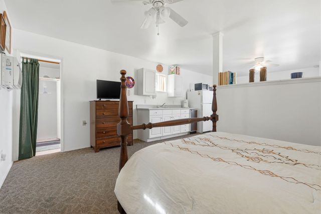 31967 Sierra Drive, Lemon Cove, CA 93244