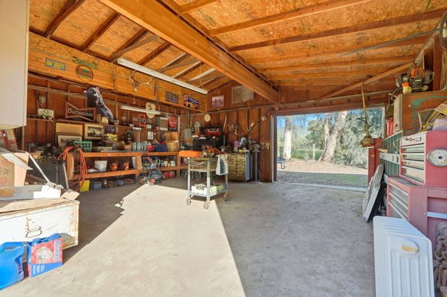 31967 Sierra Drive, Lemon Cove, CA 93244