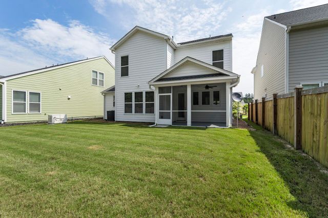 1088 Magnolia Warbler Way, Ravenel, SC 29470