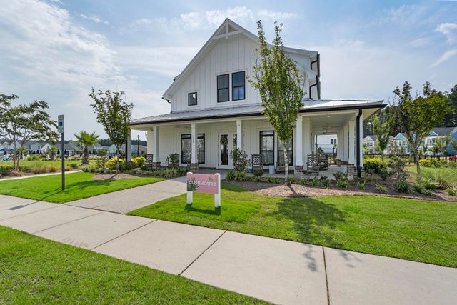 1088 Magnolia Warbler Way, Ravenel, SC 29470
