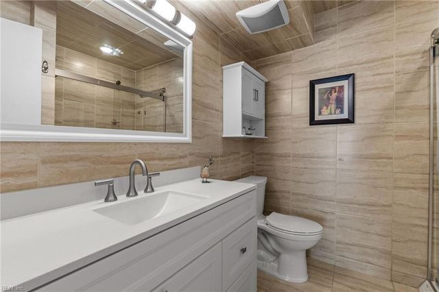 2304 Bays Edge AVE, Virginia Beach, VA 23451