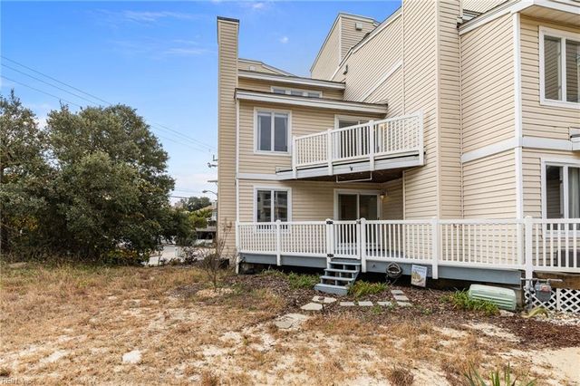 2304 Bays Edge AVE, Virginia Beach, VA 23451