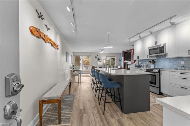 2304 Bays Edge AVE, Virginia Beach, VA 23451