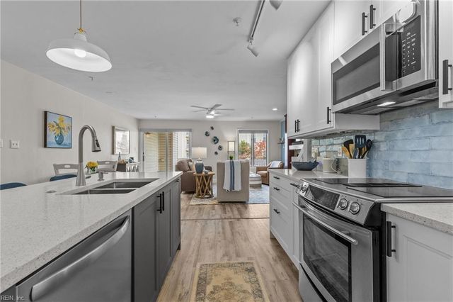 2304 Bays Edge AVE, Virginia Beach, VA 23451