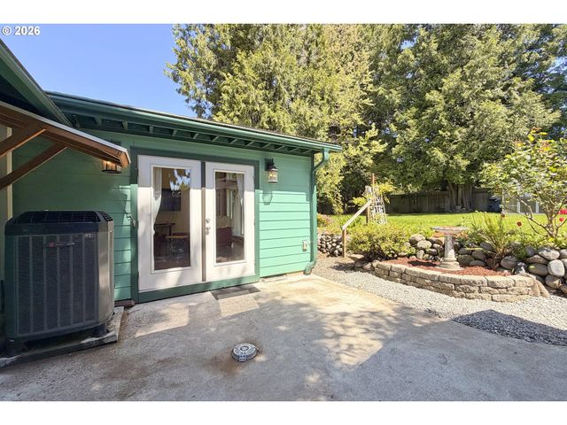 1504 Ne VILLAGE SQUIRE Ct, Gresham, OR 97030