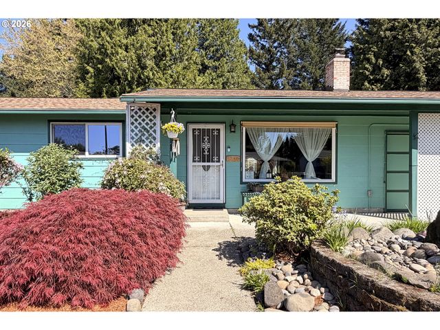 1504 Ne VILLAGE SQUIRE Ct, Gresham, OR 97030
