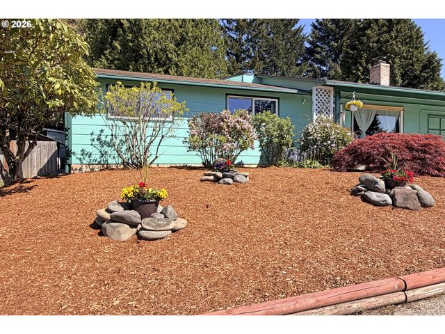 1504 Ne VILLAGE SQUIRE Ct, Gresham, OR 97030