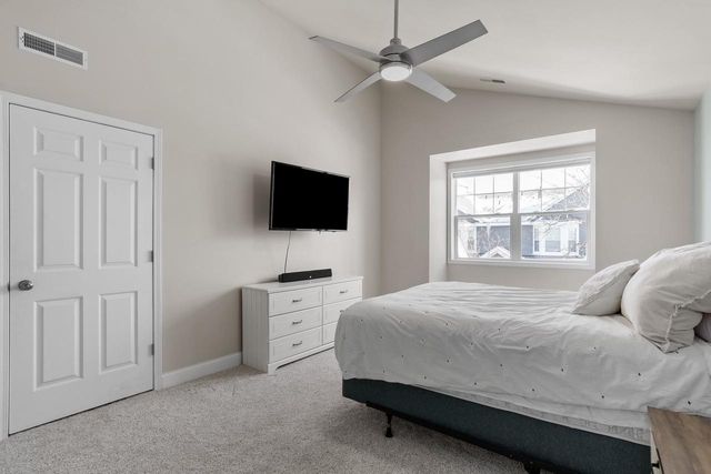 3282 Stonecreek Drive, Madison, WI 53719