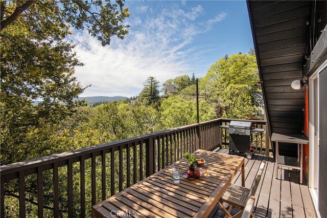 26569 Amador Lane, Lake Arrowhead, CA 92352