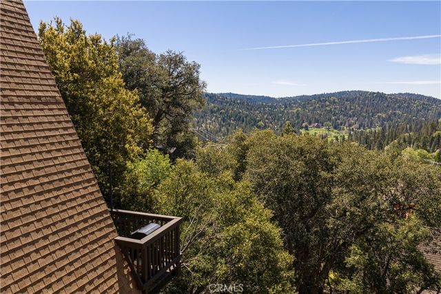 26569 Amador Lane, Lake Arrowhead, CA 92352
