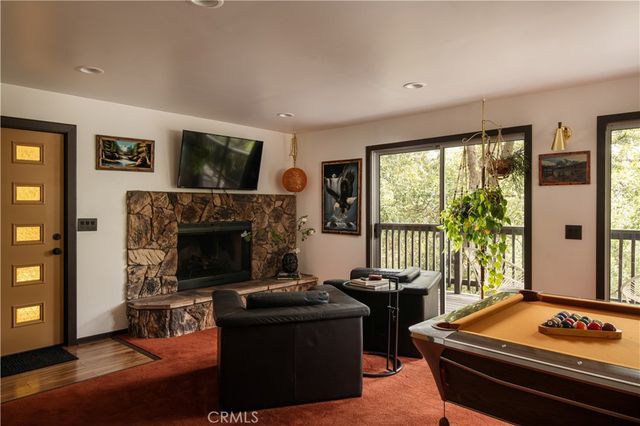 26569 Amador Lane, Lake Arrowhead, CA 92352