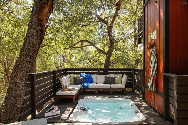 26569 Amador Lane, Lake Arrowhead, CA 92352