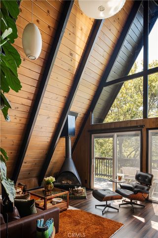 26569 Amador Lane, Lake Arrowhead, CA 92352