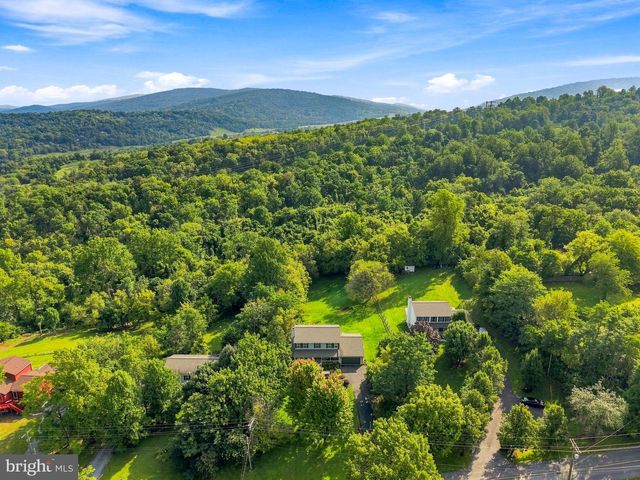 291 HIGH KNOB RD, Front Royal, VA 22630