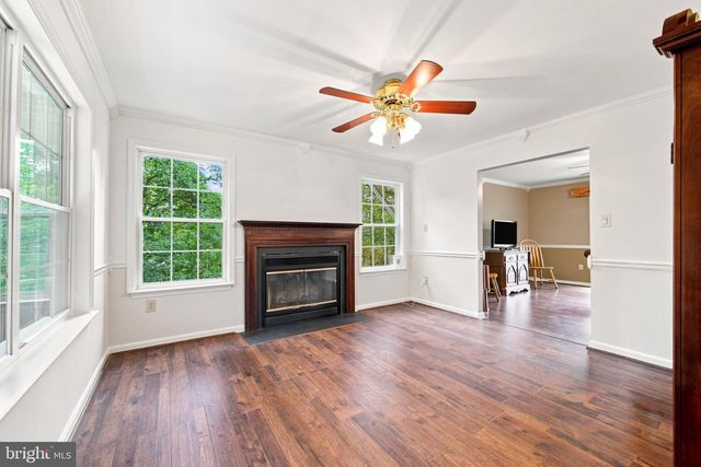 291 HIGH KNOB RD, Front Royal, VA 22630