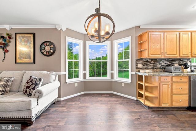 291 HIGH KNOB RD, Front Royal, VA 22630