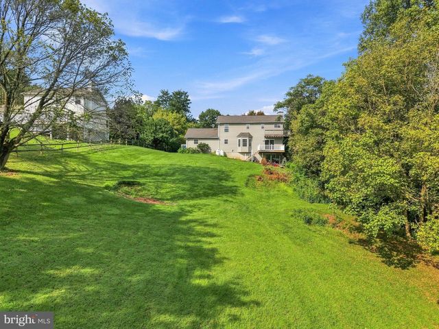 291 HIGH KNOB RD, Front Royal, VA 22630