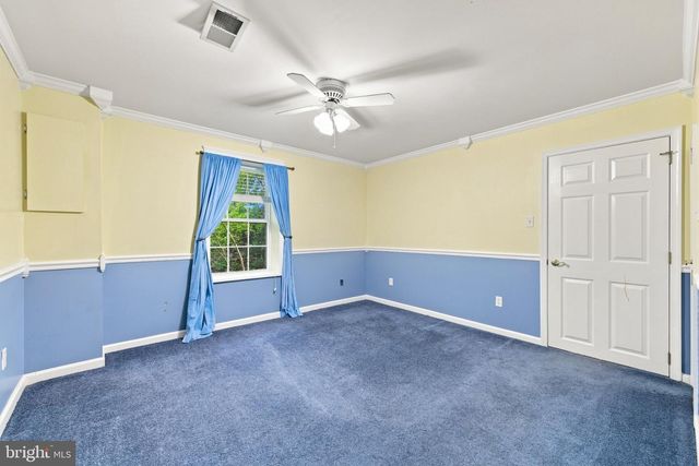291 HIGH KNOB RD, Front Royal, VA 22630
