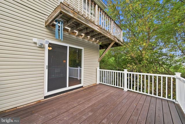 291 HIGH KNOB RD, Front Royal, VA 22630