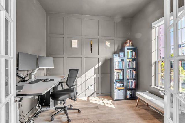 3409 Ridgeway Valley Lane, Houston, TX 77055