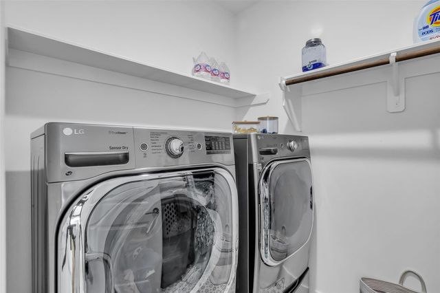 3409 Ridgeway Valley Lane, Houston, TX 77055