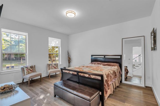 3409 Ridgeway Valley Lane, Houston, TX 77055