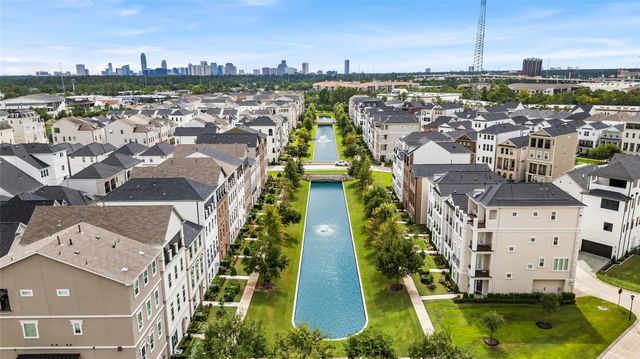 3409 Ridgeway Valley Lane, Houston, TX 77055