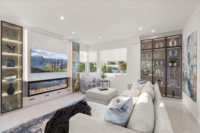 22540 Stevens Creek Boulevard, Cupertino, CA 95014