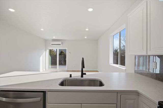 1723 Ruth St, Walla Walla, WA 99362