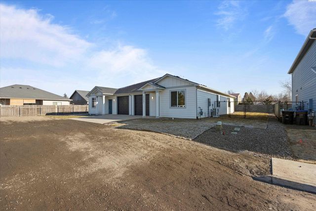 1723 Ruth St, Walla Walla, WA 99362