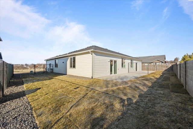 1723 Ruth St, Walla Walla, WA 99362