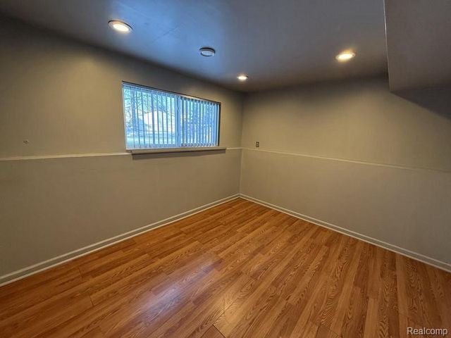 4733 Nathan, Sterling Heights, MI 48310