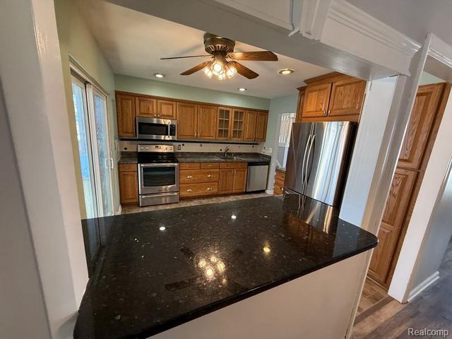 4733 Nathan, Sterling Heights, MI 48310