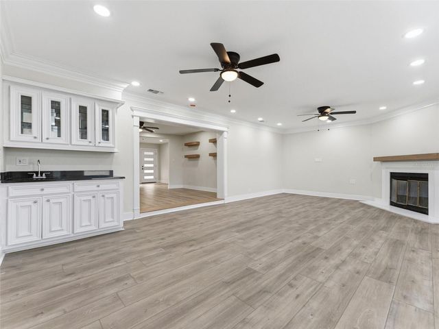 1714 W SAINT ISABEL STREET, Tampa, FL 33607