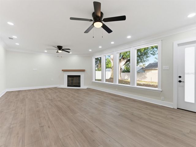 1714 W SAINT ISABEL STREET, Tampa, FL 33607