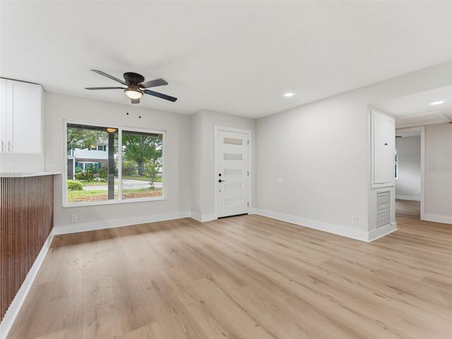 1714 W SAINT ISABEL STREET, Tampa, FL 33607