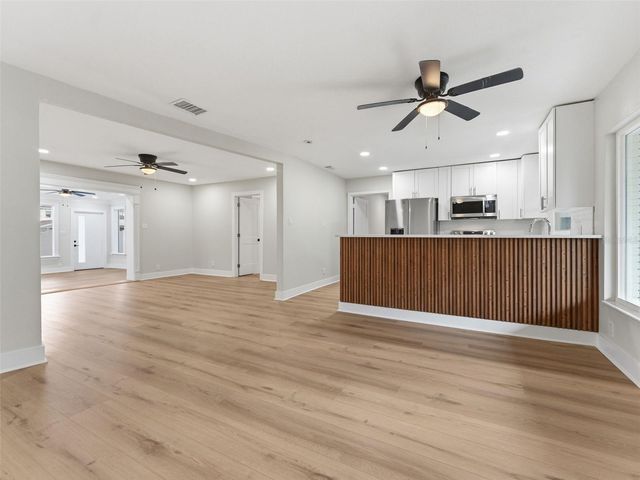 1714 W SAINT ISABEL STREET, Tampa, FL 33607