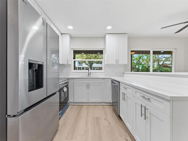 1714 W SAINT ISABEL STREET, Tampa, FL 33607