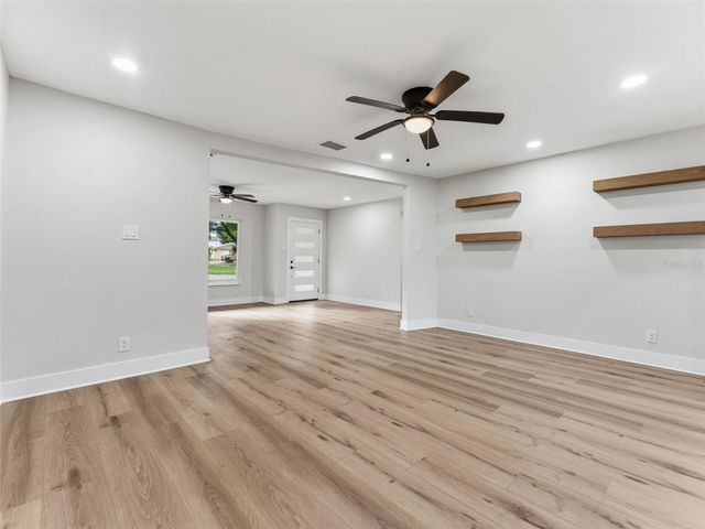 1714 W SAINT ISABEL STREET, Tampa, FL 33607